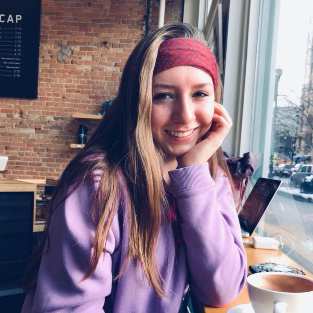 Meet your Posher, Kaylie